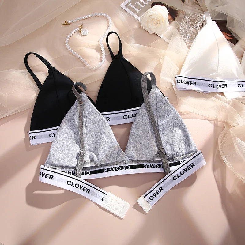 ✨ Cotton Triangle Wireless Bras – 2PCS Set Feminine, Comfortable & Elegant ✨