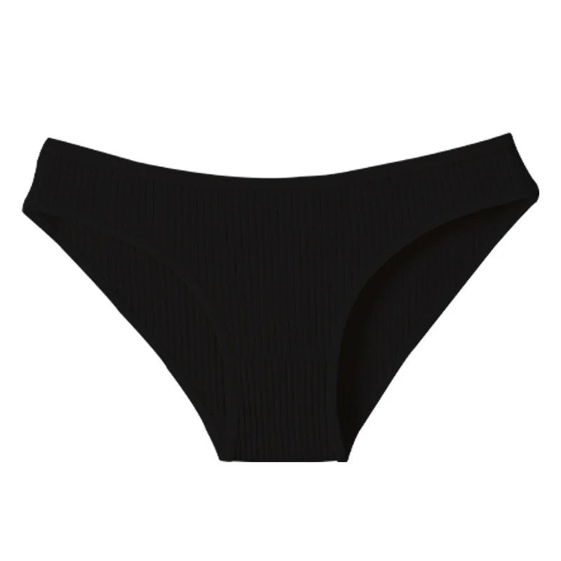 7Pcs Women's Soft & Breathable Cotton Briefs – Low-Rise, Stylish Solid Colors