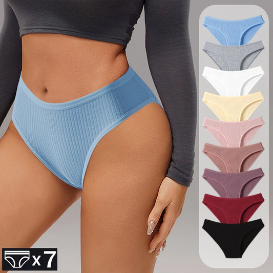 7Pcs Women's Soft & Breathable Cotton Briefs – Low-Rise, Stylish Solid Colors