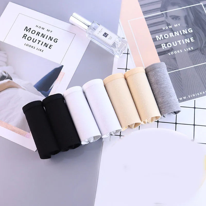 7PCS Women's Cotton Comfortable & Stylish Underwear – Plus Size for Ladies & Girls"